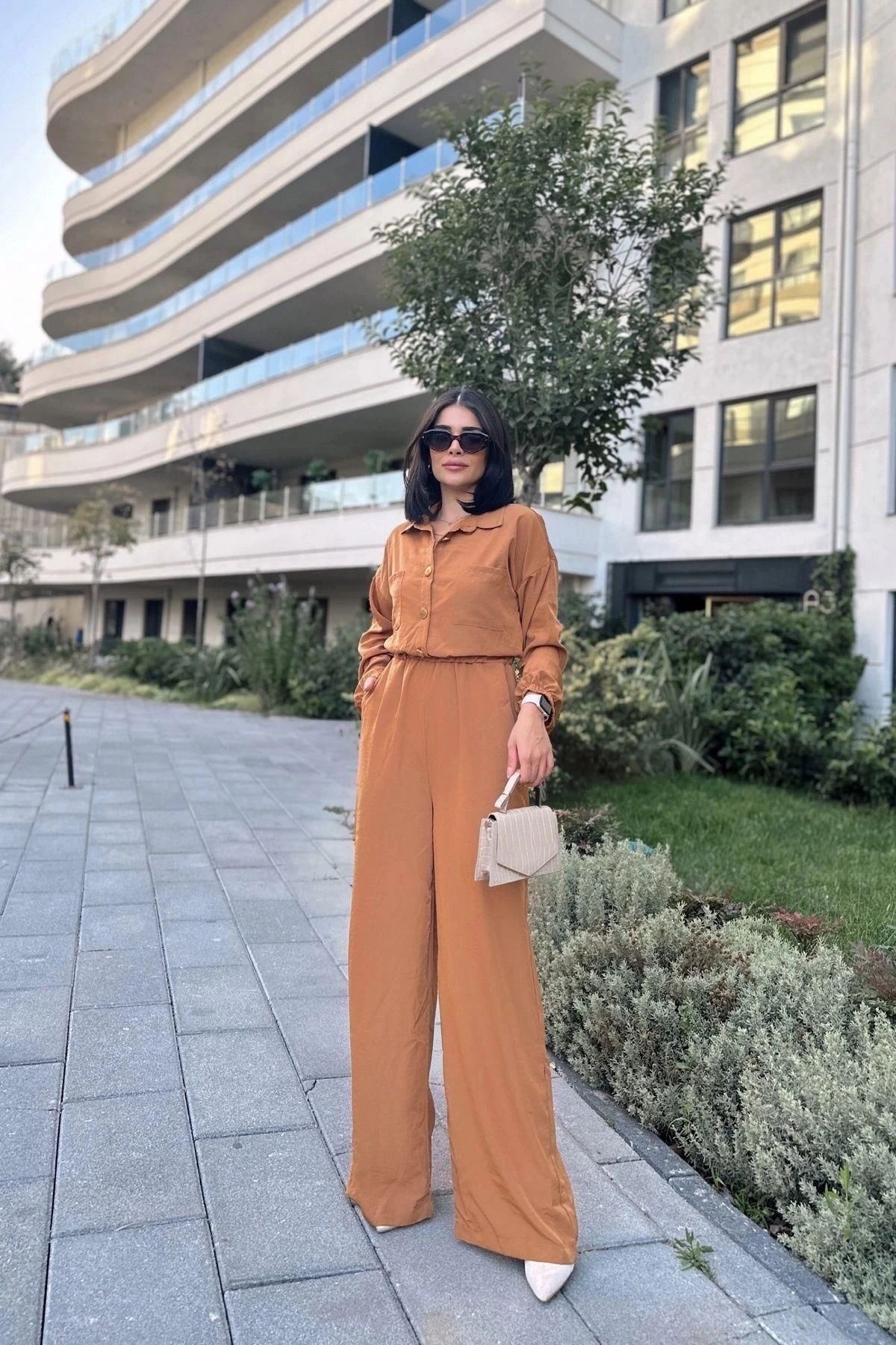 Kadın Taba Uzun Kol, Gömlek Yaka, Beli Lastikli, 4 Cepli, Bilekleri Lastikli, Salaş Tulum