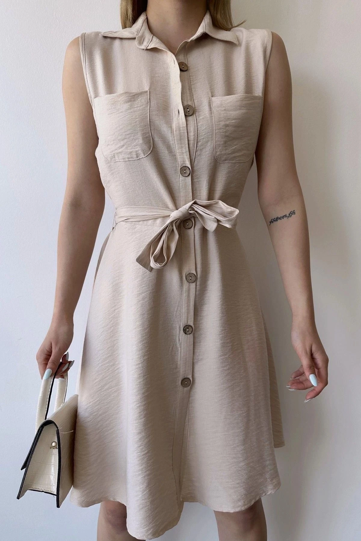 Kadın Taş Kolsuz, Gömlek Yaka, Düz Renk Desen, Çift Cep, A-line Kesim, Aerobin, Kuşaklı Midi Elbise