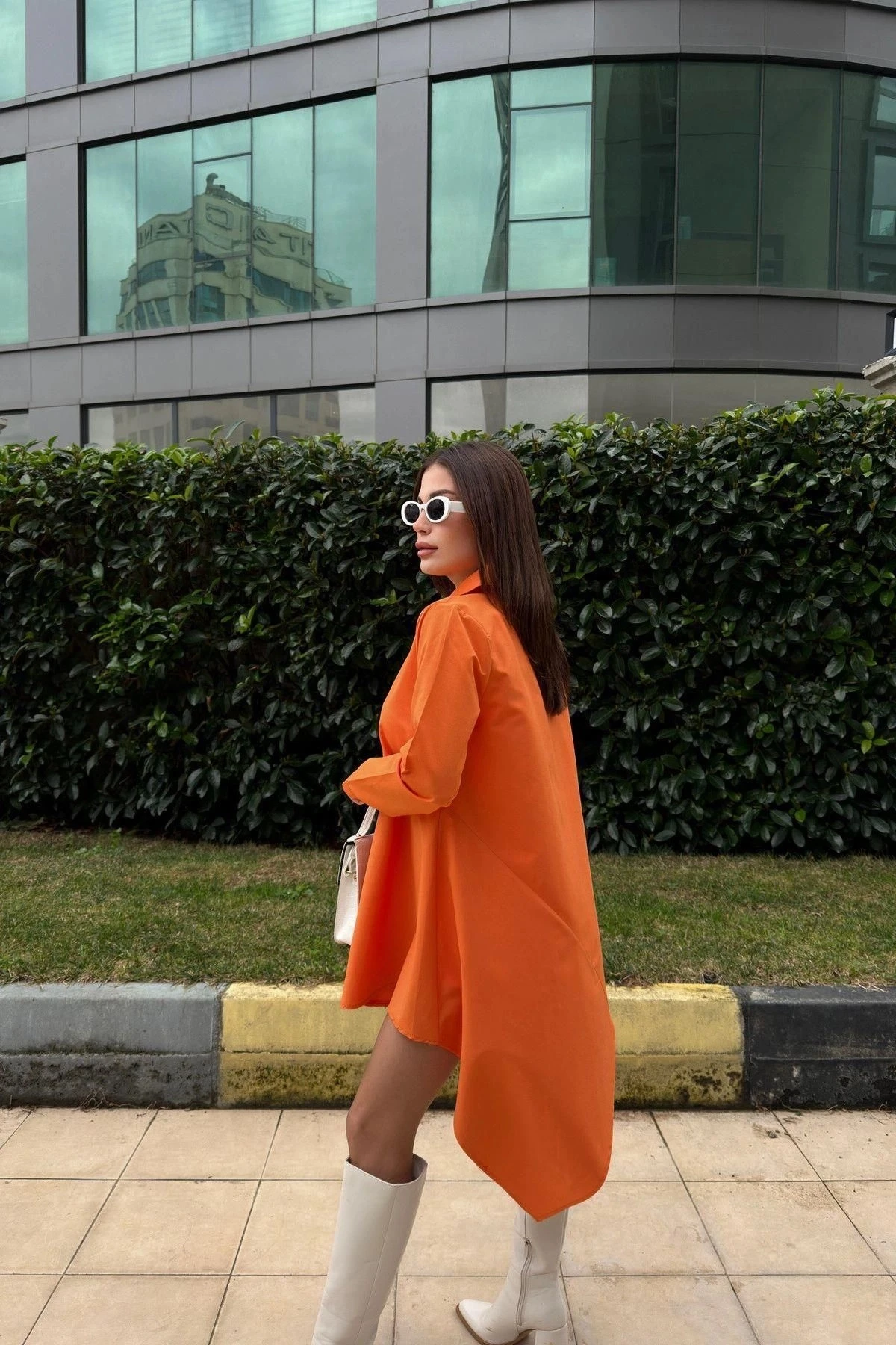 Kadın Turuncu Gömlek Yaka, Uzun Kol, Asimetrik Kesim, Salaş, Midi Tunik Elbise