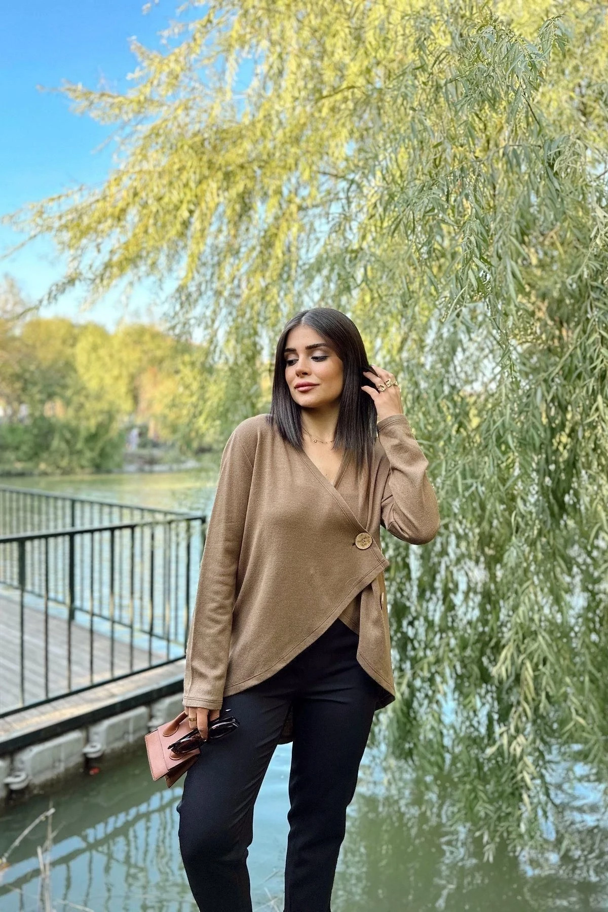 Kadın Vizon Asimetrik Kesim, Düğmeli, Salaş Hırka Bluz