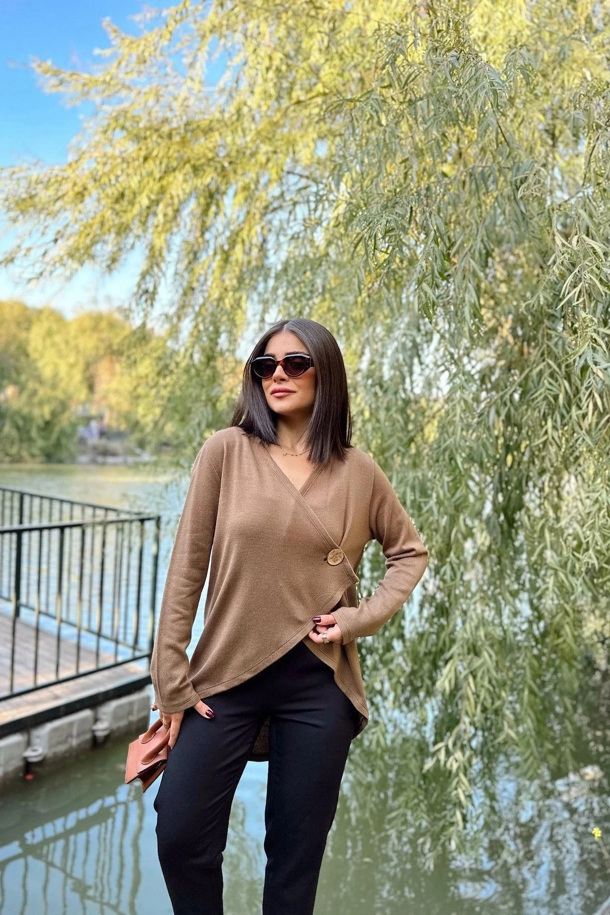 Kadın Vizon Asimetrik Kesim, Düğmeli, Salaş Hırka Bluz