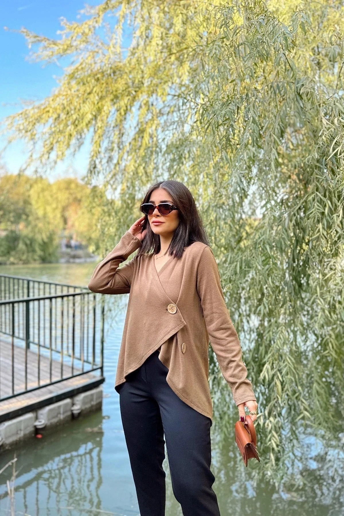 Kadın Vizon Asimetrik Kesim, Düğmeli, Salaş Hırka Bluz