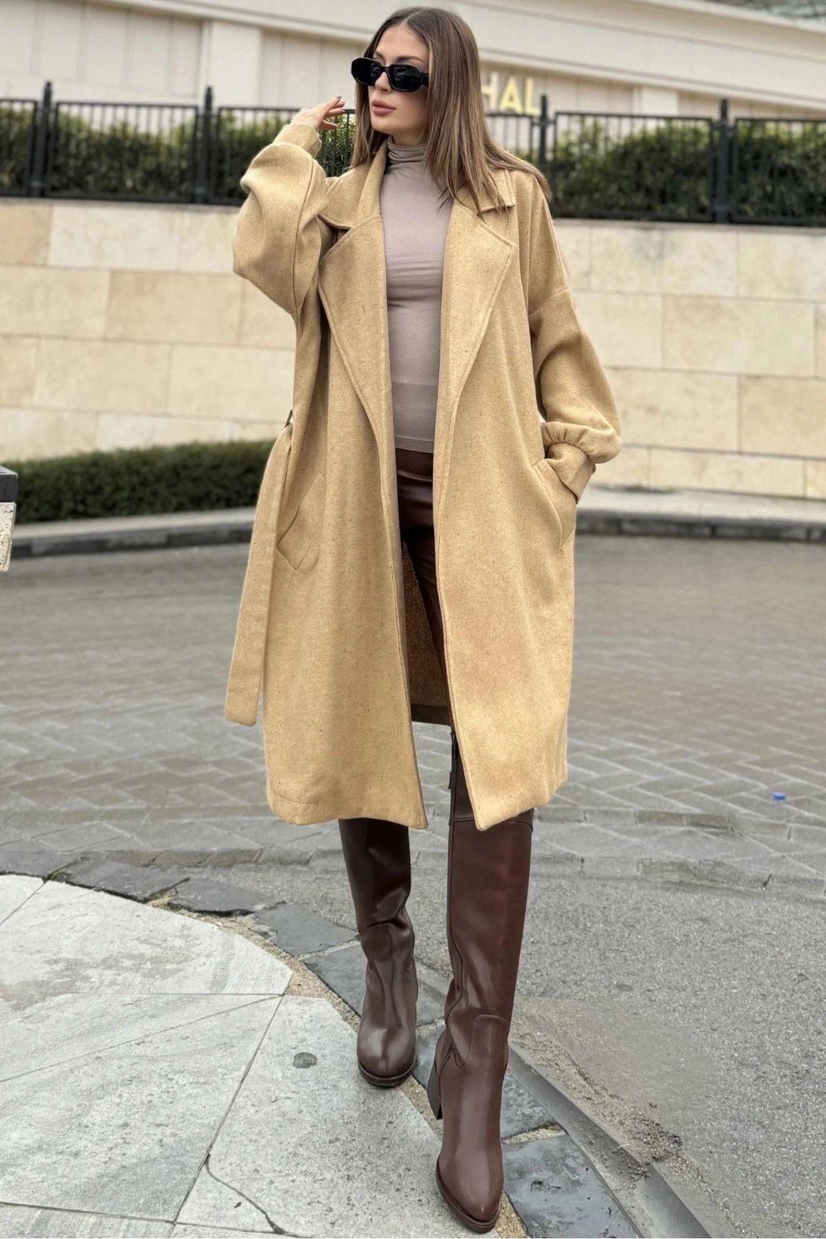 Kadın Vizon Balon Kol Beli Kemerli Midi Kaşe Kaban (Astarsız)