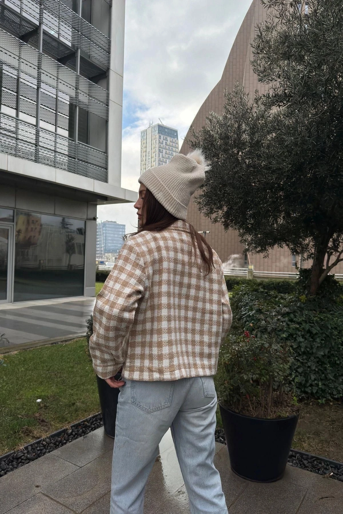 Kadın Vizon Çift Cepli, Pötikare Desenli, Rahat Kalıp, Kısa Tüvit Ceket