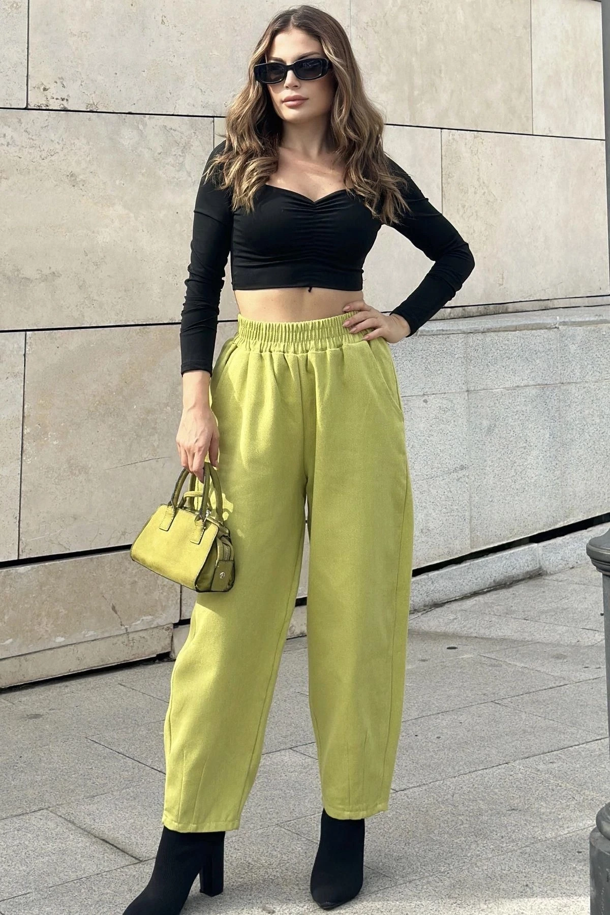 Kadın Yag Yeşili Yüksek Bel, Cepli, Beli Lastikli, Salaş Gabardin Pantolon