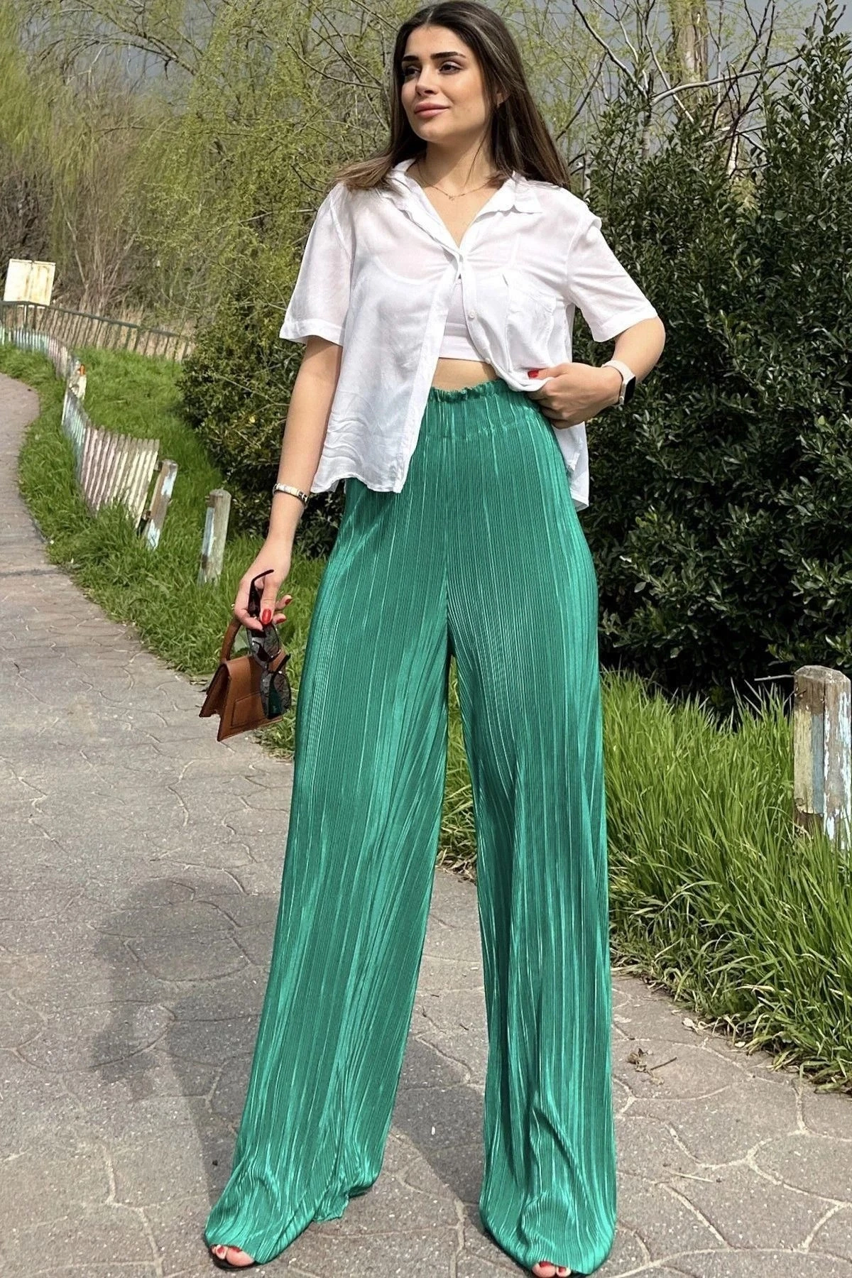 Kadın Yeşil Beli Lastikli, Yüksel Bel, Salaş Kesim, Bol Paça Bürümcük Pantolon