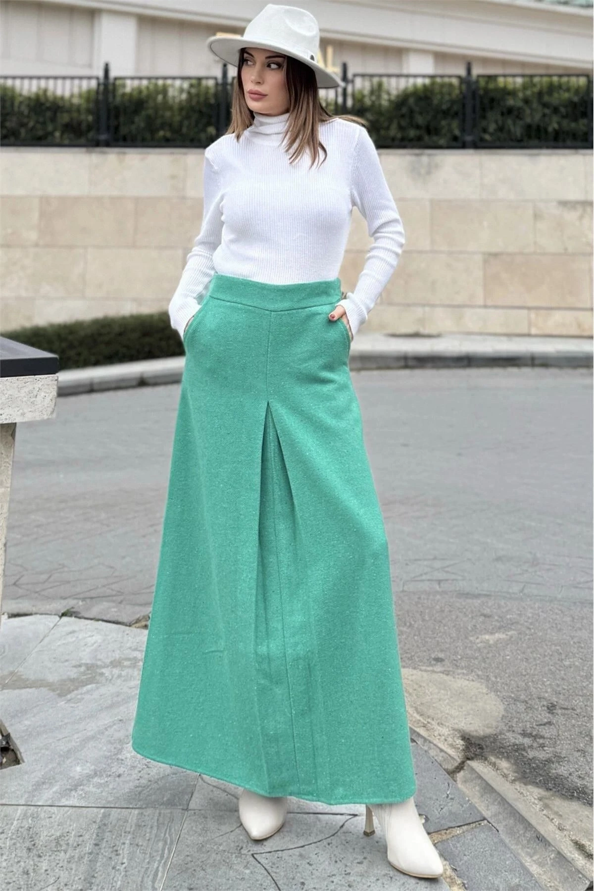 Kadın Yeşil Önü Plise Detaylı, A Kesim, Arkası Fermuar Kapamalı, Uzun Kaşe Etek