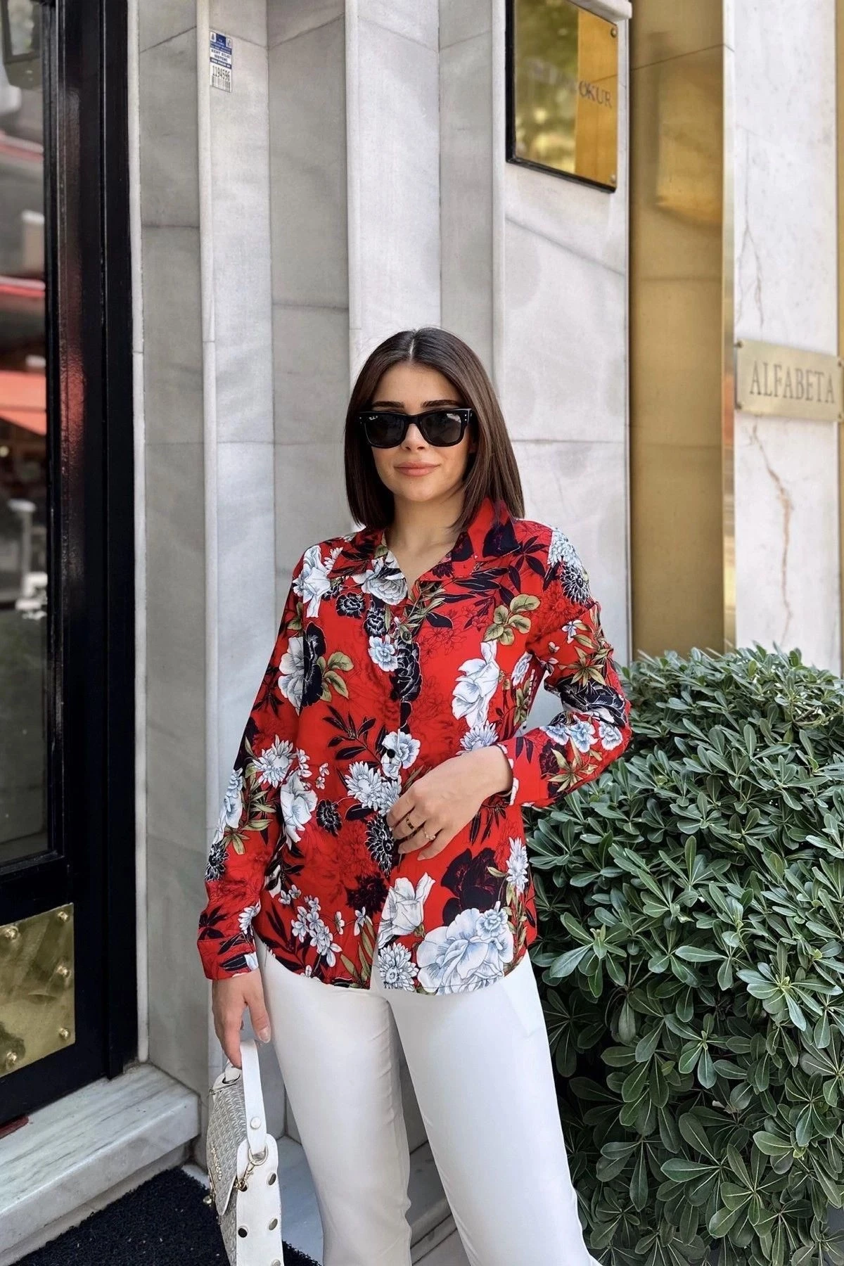 Kırmızı Klasik Yaka, Uzun Kol, Digital Baskılı Kumaş, Regular Kalıp/Kesim, Gömlek