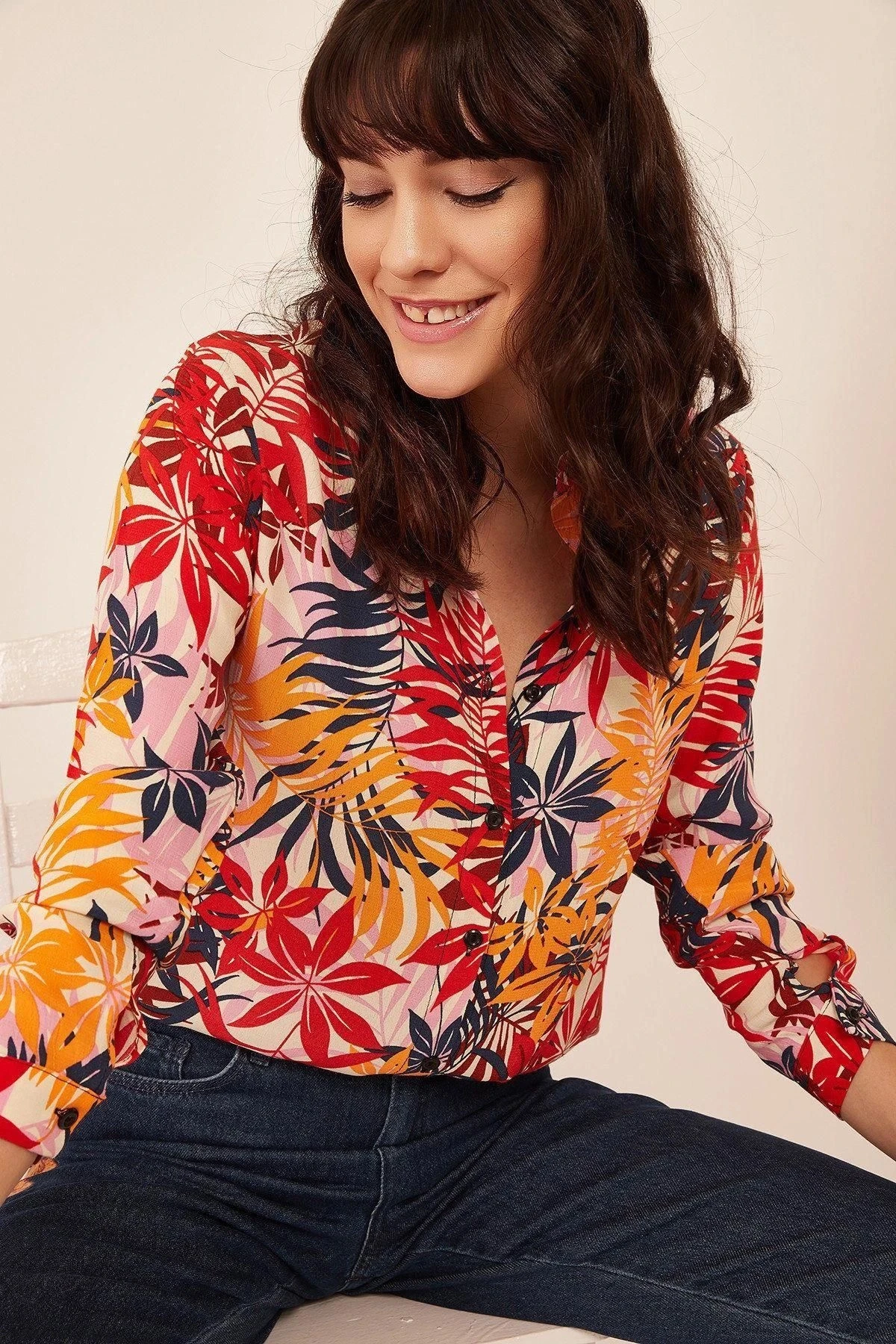 Kadın Çok Renkli Klasik Yaka, Çiçekli, Uzun Kol, Çok Renkli, Regular Kesim, Standart Boy Gömlek