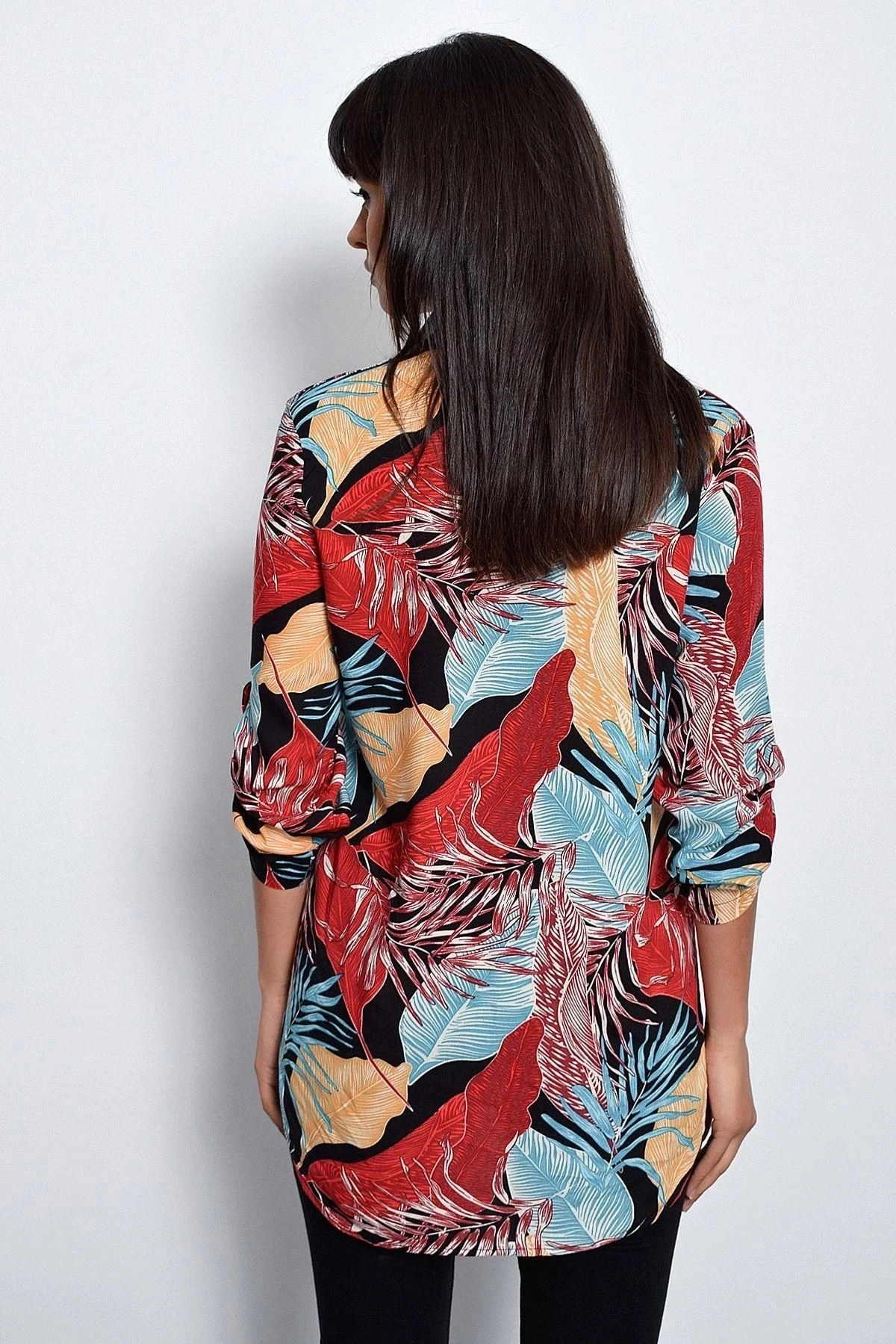 Kadın Çok Renkli Klasik Yaka Uzun Kol Çiçek Desenli Çok Renkli Regular Kesim Standart Boy Gömlek