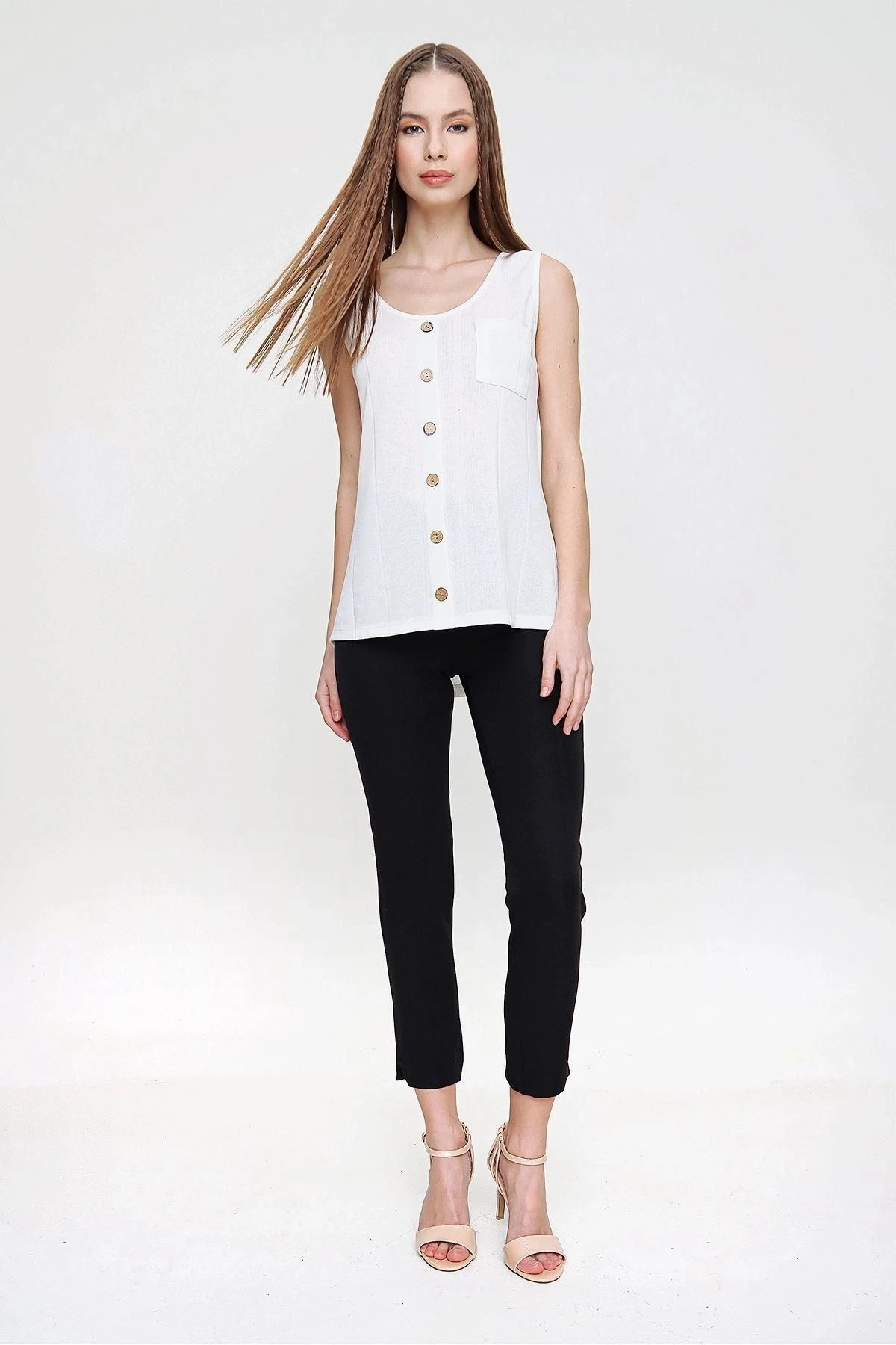 Kadın Ekru Sıfır Kol detaylı Regular Kesim Standart Boy Askılı Düğmeli İnce Örme Triko Bluz