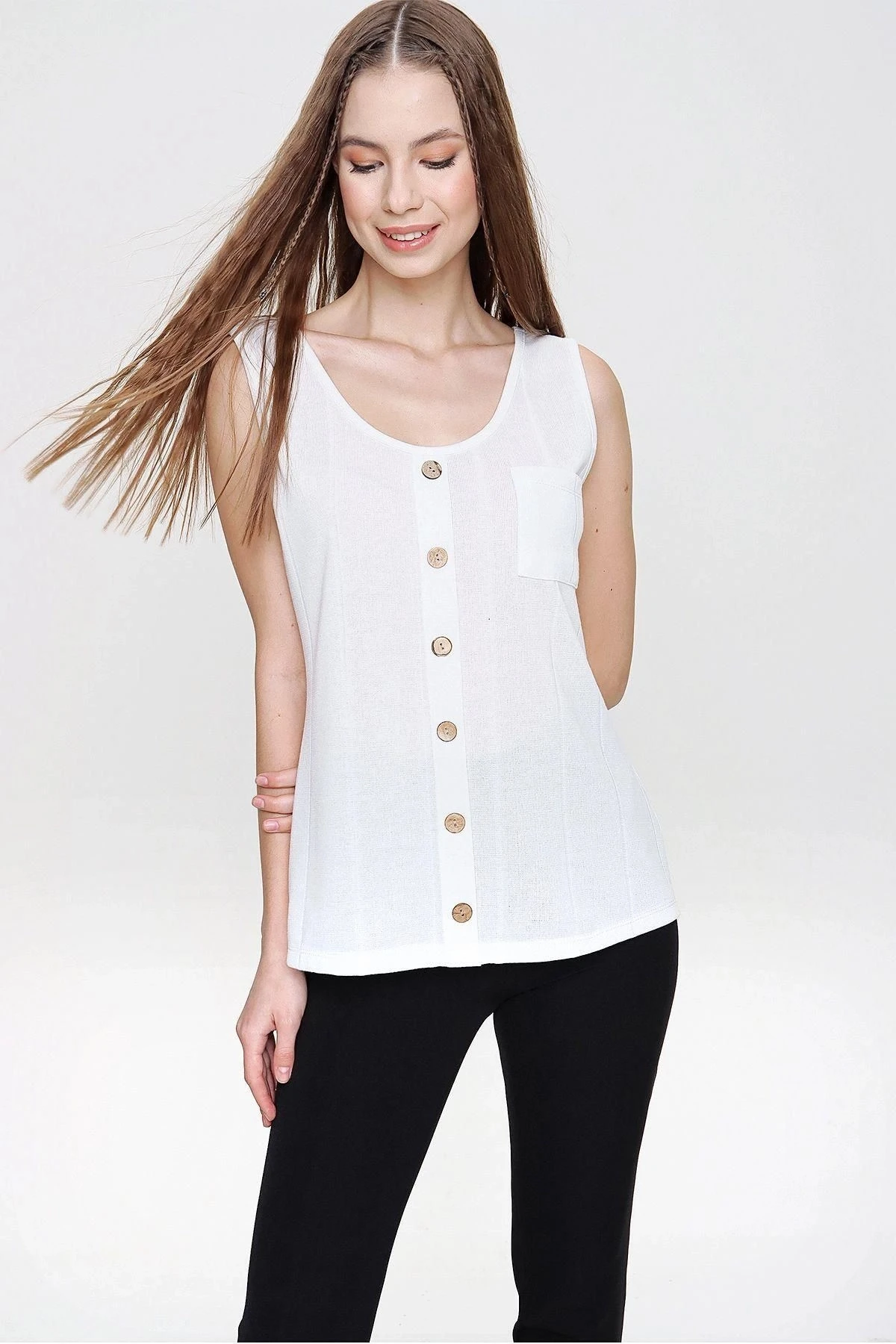 Kadın Ekru Sıfır Kol detaylı Regular Kesim Standart Boy Askılı Düğmeli İnce Örme Triko Bluz