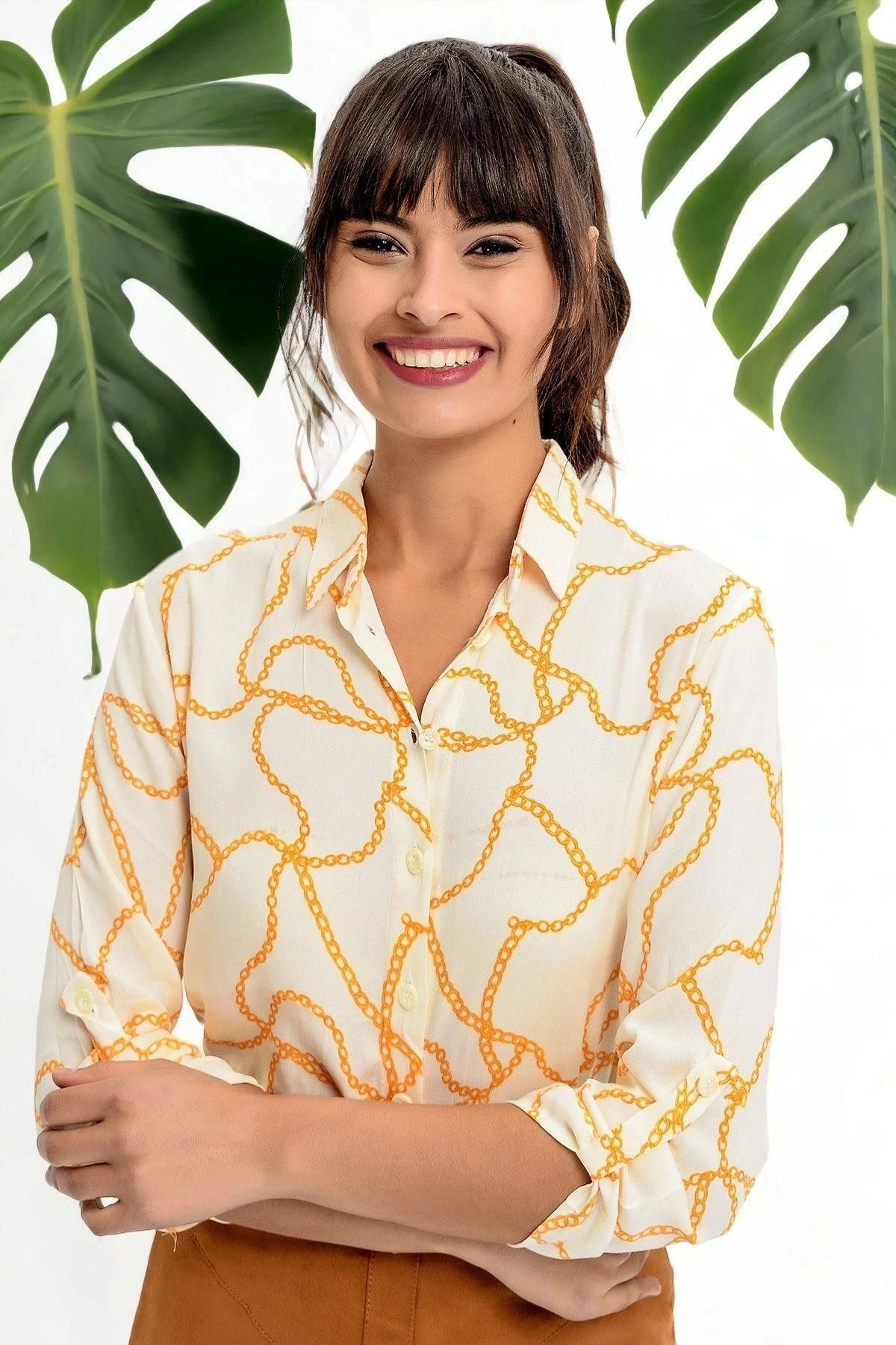Kadın Ekru Zincir Desenli Uzun Kol Gömlek - Düz Kesim ve Giy Çık