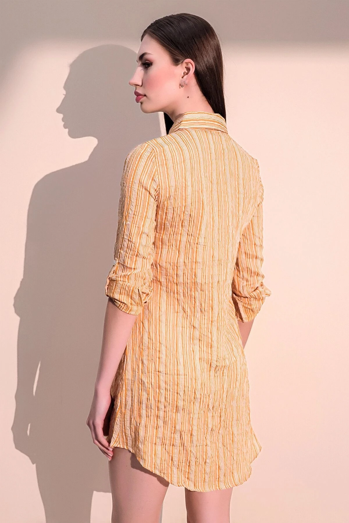 Kadın Hardal Çift Cepli Çizgili Gömlek Elbise - Uzun Kol Çizgili Desenli Cep Detaylı