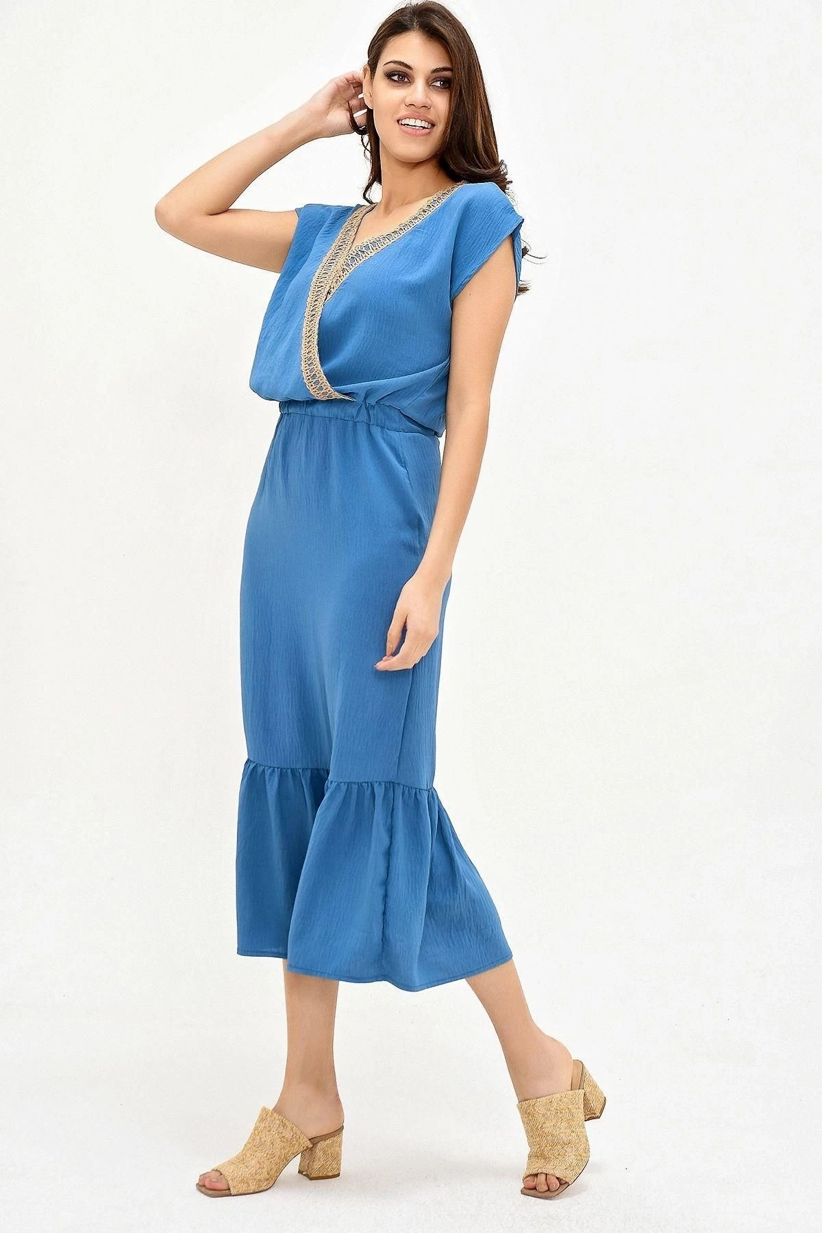 Kadın İndigo Kruvaze Hasır Detaylı Kısa Kollu Regular Kesim Maksi Boy, Uzun Rahat Ve Günlük Elbise