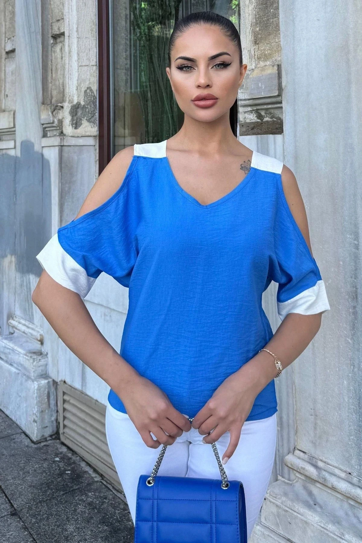 Kadın İndigo Omuz Dekolteli Kısa Kol, Salaş Keten Bluz