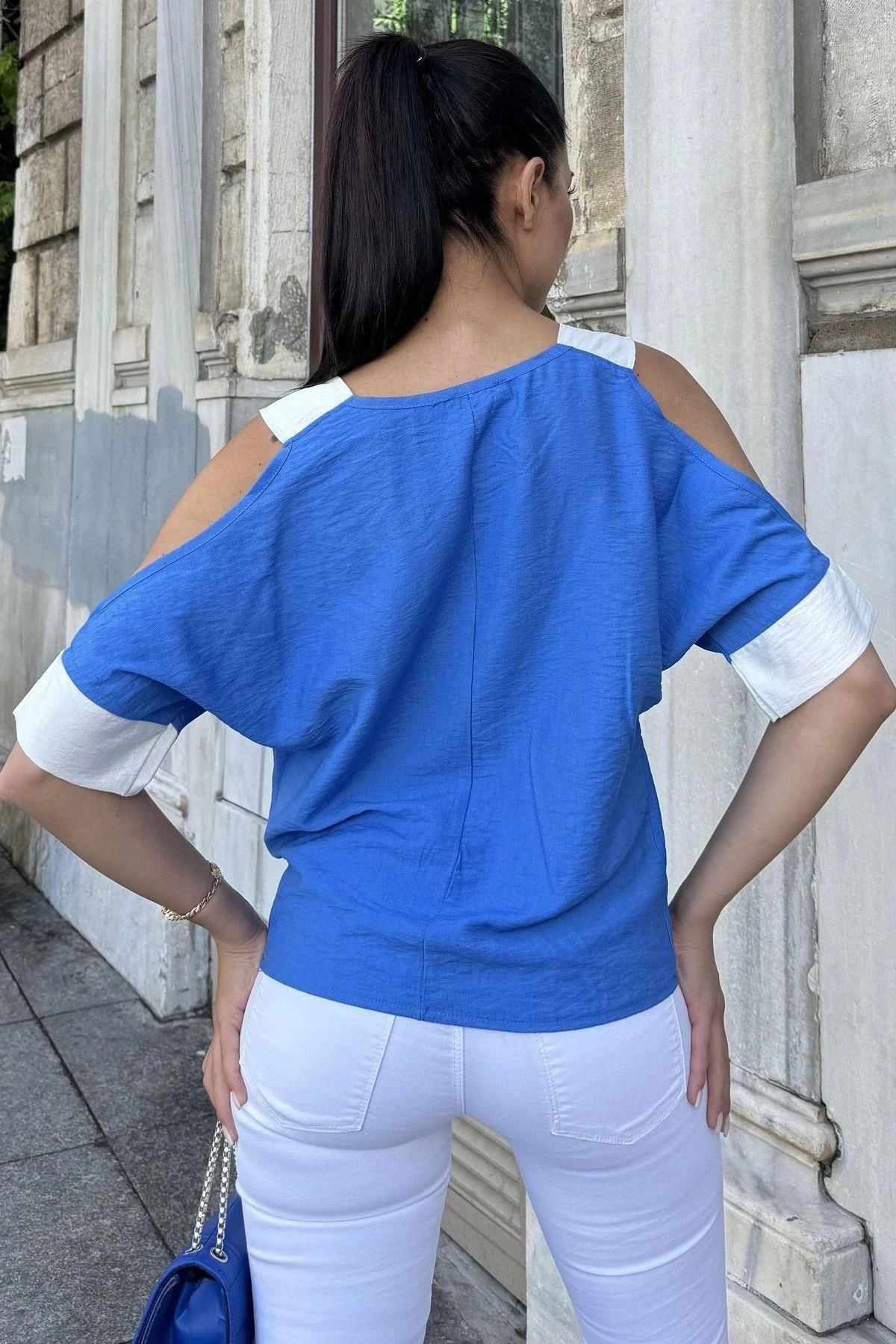 Kadın İndigo Omuz Dekolteli Kısa Kol, Salaş Keten Bluz
