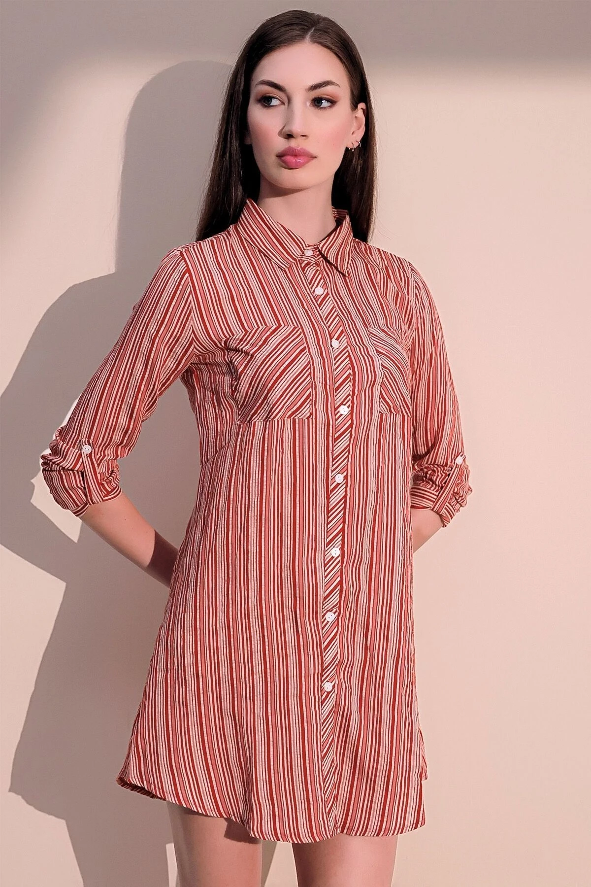 Kadın Kiremit Çift Cepli Çizgili Gömlek Elbise - Uzun Kol Çizgili Desenli Cep Detaylı