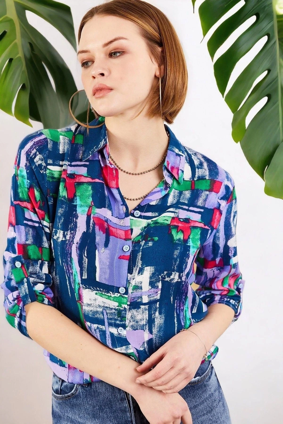 Kadın Lacivert Klasik Yaka, Uzun Kol, Desenli, Regular Kesim, Standart Boy Gömlek.