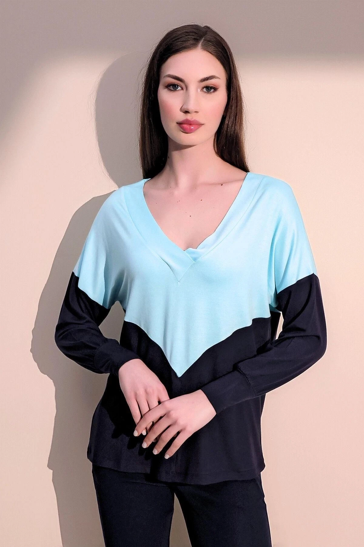 Kadın Mint V Yaka Color Block Basic Salaş - Rahat Penye Bluz