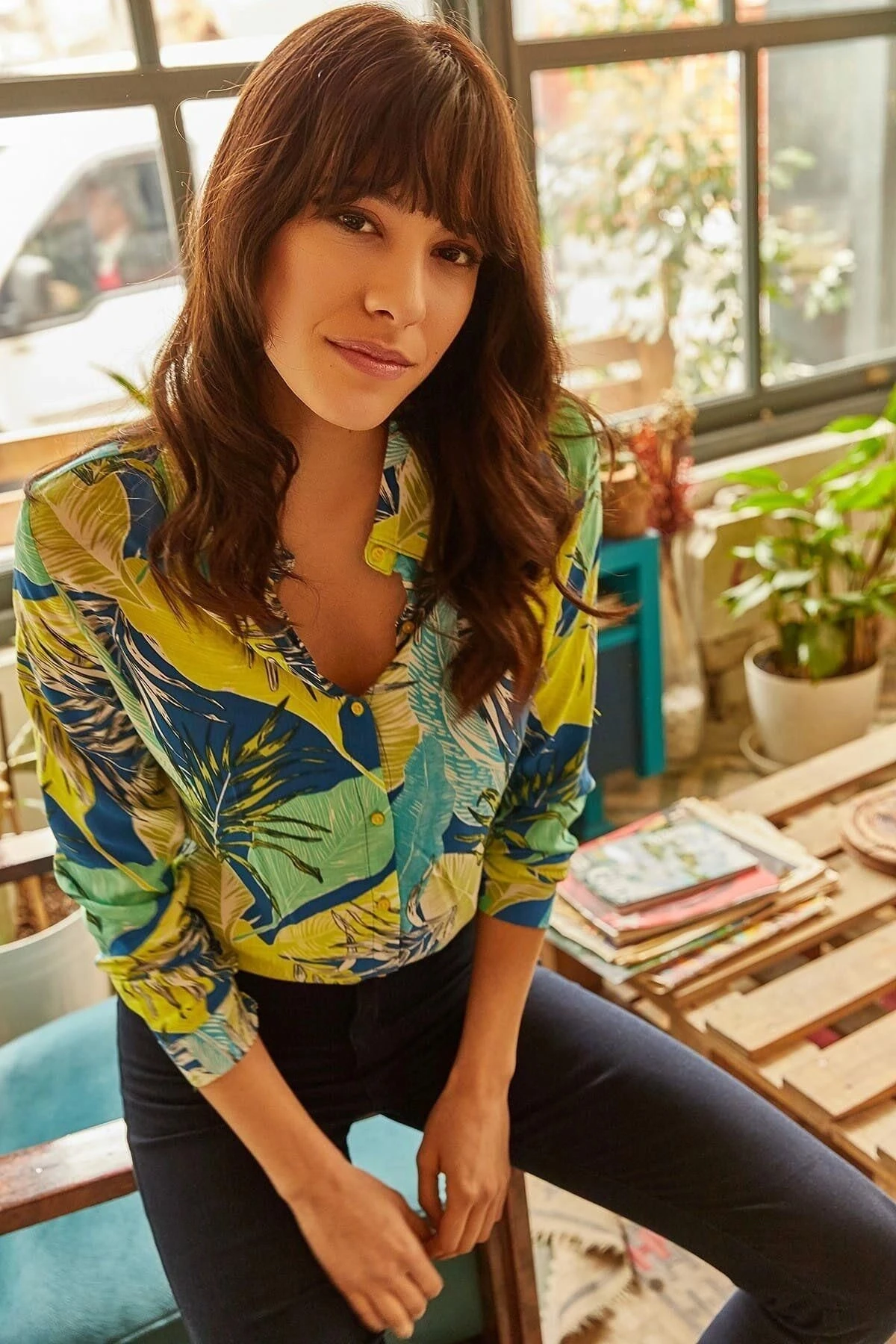 Kadın Sarı Kaliteli Üretim Yaprak Desenli Regular Kesim Uzun Kol Gömlek