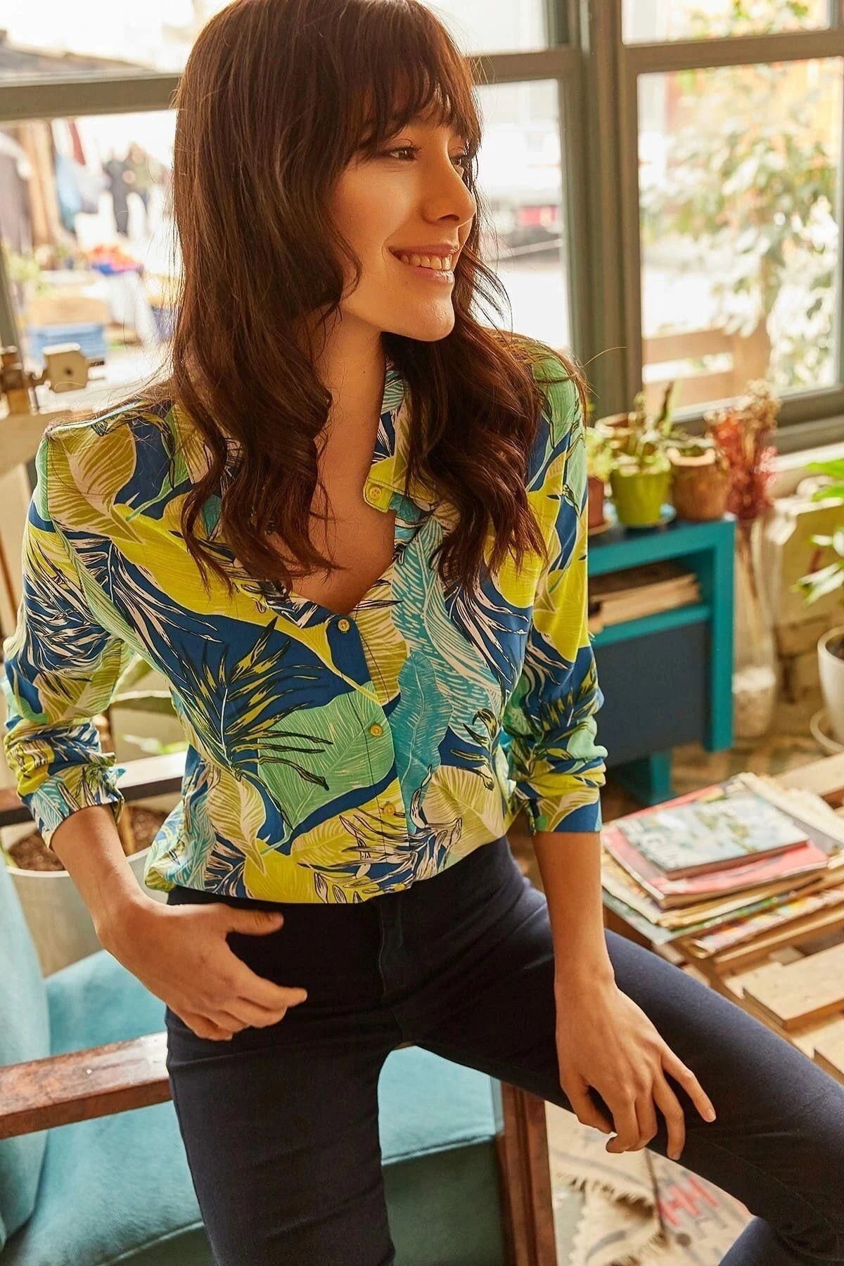 Kadın Sarı Kaliteli Üretim Yaprak Desenli Regular Kesim Uzun Kol Gömlek