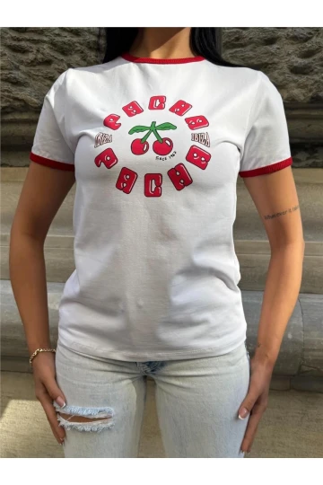 Beyaz Kiraz Desenli Pamuklu Tişört
