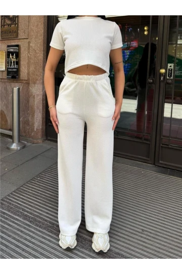 Beyaz Modal Likralı Bisiklet Yaka Takım