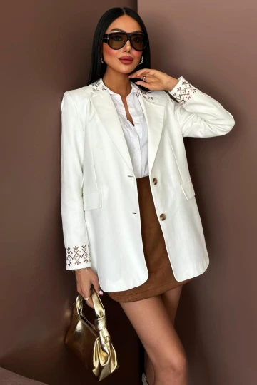 Kadın Beyaz Kruvaze Nakışlı Dokuma Blazer Ceket
