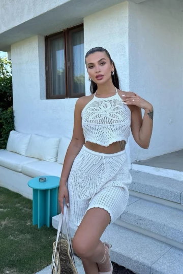 Kadın Ekru Pamuk Dokuma Askılı Halter Yaka Takım