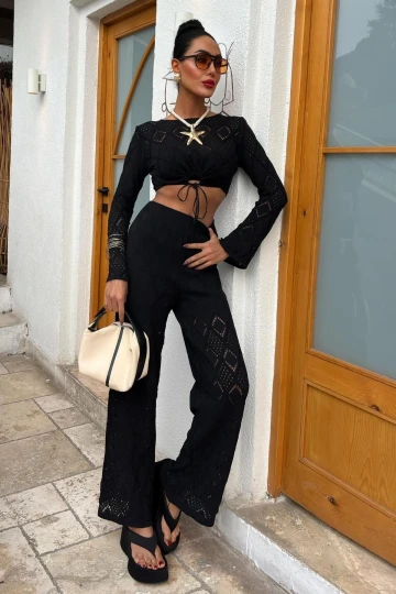 Kadın Siyah Göğüs Bağcık Detay Ajurlu Uzun Örme Takım