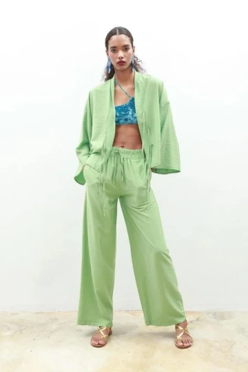 Kadın Yeşil Modal Dokuma V Yaka Uzun Kollu Takım