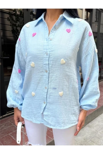 Mavi Kalp Nakışlı Viskon Gömlek