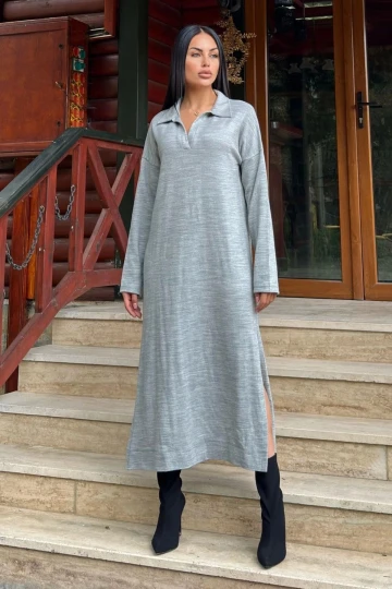 Gri Polo Yaka, Uzun Kol, Yırtmaçlı, Salaş, Akrilik Örme Uzun Elbise