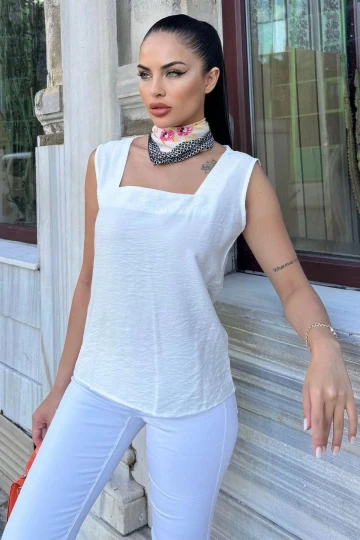 Kadın Ekru Kalın Askılı, Kare Yaka, Salaş Keten Bluz