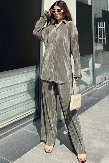 Kadın Haki Uzun Tunik Gömlek & Beli Lastikli, Bol Paça Pantolon - Salaş Bürümcük Takım