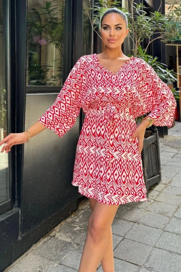 Kadın Kırmızı Etnik Desenli Viskon, Yarasa Kol, Kruvaze Mini Kimono - Kloş Kısa Elbise