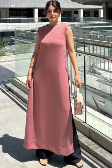 Kadın Pembe Kolsuz, Yuvarlak Yaka, Derin Yırtmaçlı, A Kesim Likralı Tunik Elbise