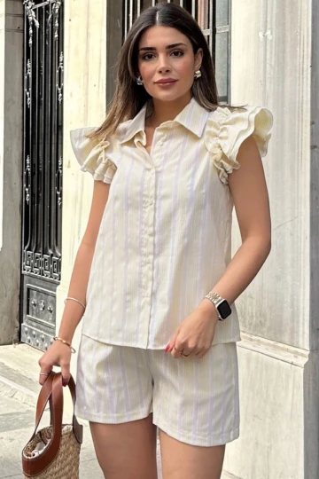 Kadın Sarı Kısa Kol, Omuzları Flare Fırfır Tasarımlı, Terletmez, Çizgi Desenli Fisto Gömlek