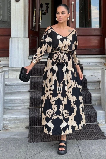 Kadın Siyah & Bej Kemerli, Omuz Detaylı, Salaş, Dökümlü Uzun Elbise