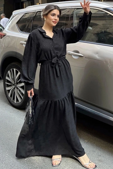 Kadın Siyah Dokulu Kumaş, Beli Kuşaklı, Balon Kol, A Kesim, Vintage Maksi Elbise - Tesettüre Uygun