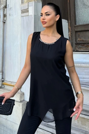Kadın Siyah İnci Detaylı Sıfır Kol Şifon Tunik Bluz