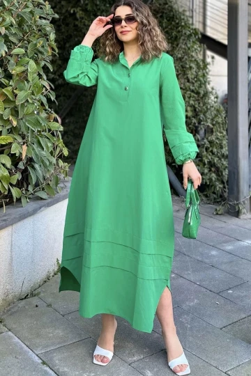 Kadın Yeşil Hakim Yaka, Lastikli Balon Kol, Etek Ve Kolu Kat Kumaş Dikişli, Uzun Salaş Elbise