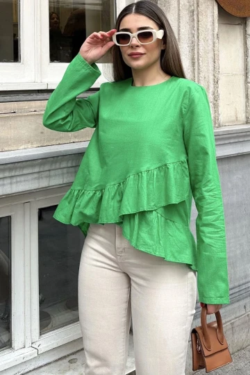 Kadın Yeşil Önü Fırfırlı, Yuvarlak Yaka, Arkası Uzun Pamuklu Salaş Bluz