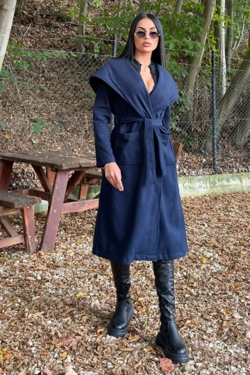 Lacivert Kruvaze Yaka, Kapüşonlu, Çift Cepli, Beli Kemerli, Uzun Kaşe Kaban (Astarsız)