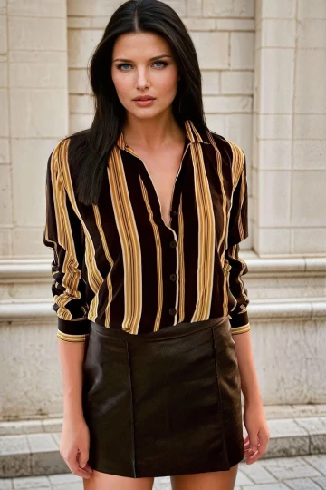 Siyah Gömlek Yaka, Renkli Çizgili, Klasik Gömlek