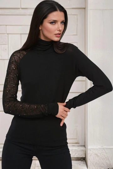 Siyah Yarım Balıkçı Yaka, Transparan Kol Detaylı Bluz