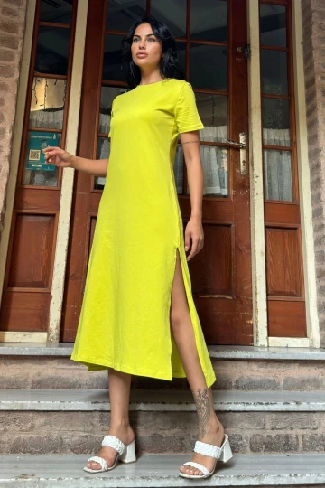 Yağ Yeşili Düğmeli Yırtmaçlı Uzun Elbise