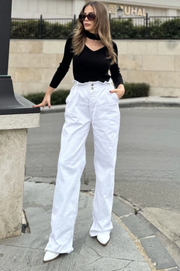 Kadın Beyaz Büzgü Model Lastikli Bel, Cepli, Bol Paça, Salaş Gabardin Pantolon