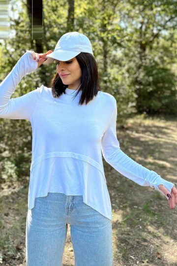 Kadın Beyaz Elleri Eldiven Detaylı, Asimetrik Kesim, Bisiklet Yaka, Eteği Pliseli, Salaş Spor Bluz